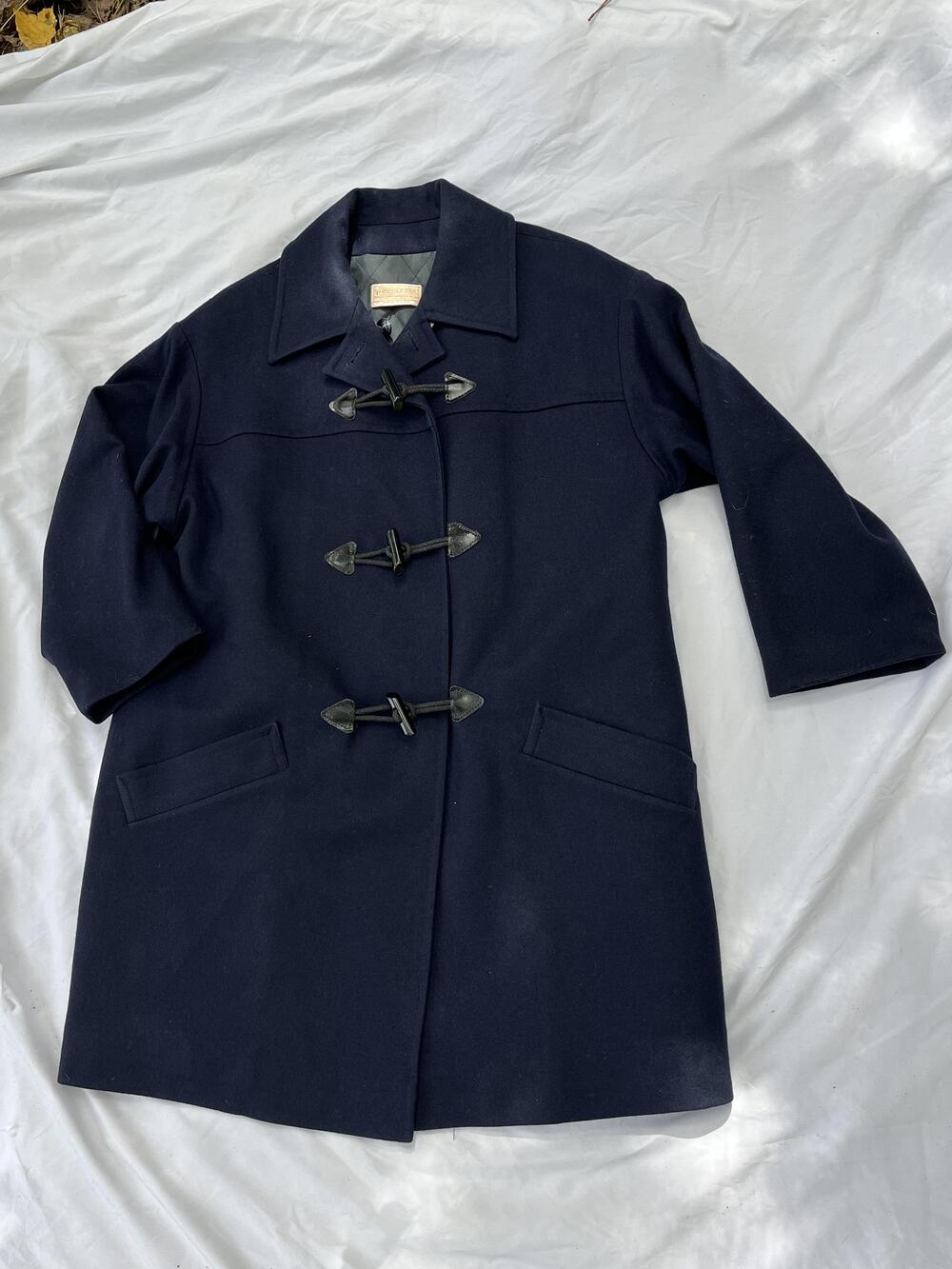 Vintage Pendleton Wool Duffle Toggle Coat 10 USA Navy Blue Heavyweight Quilt